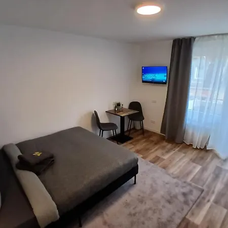 Hub 22 - Mit Balkon - Coffee For Free - *